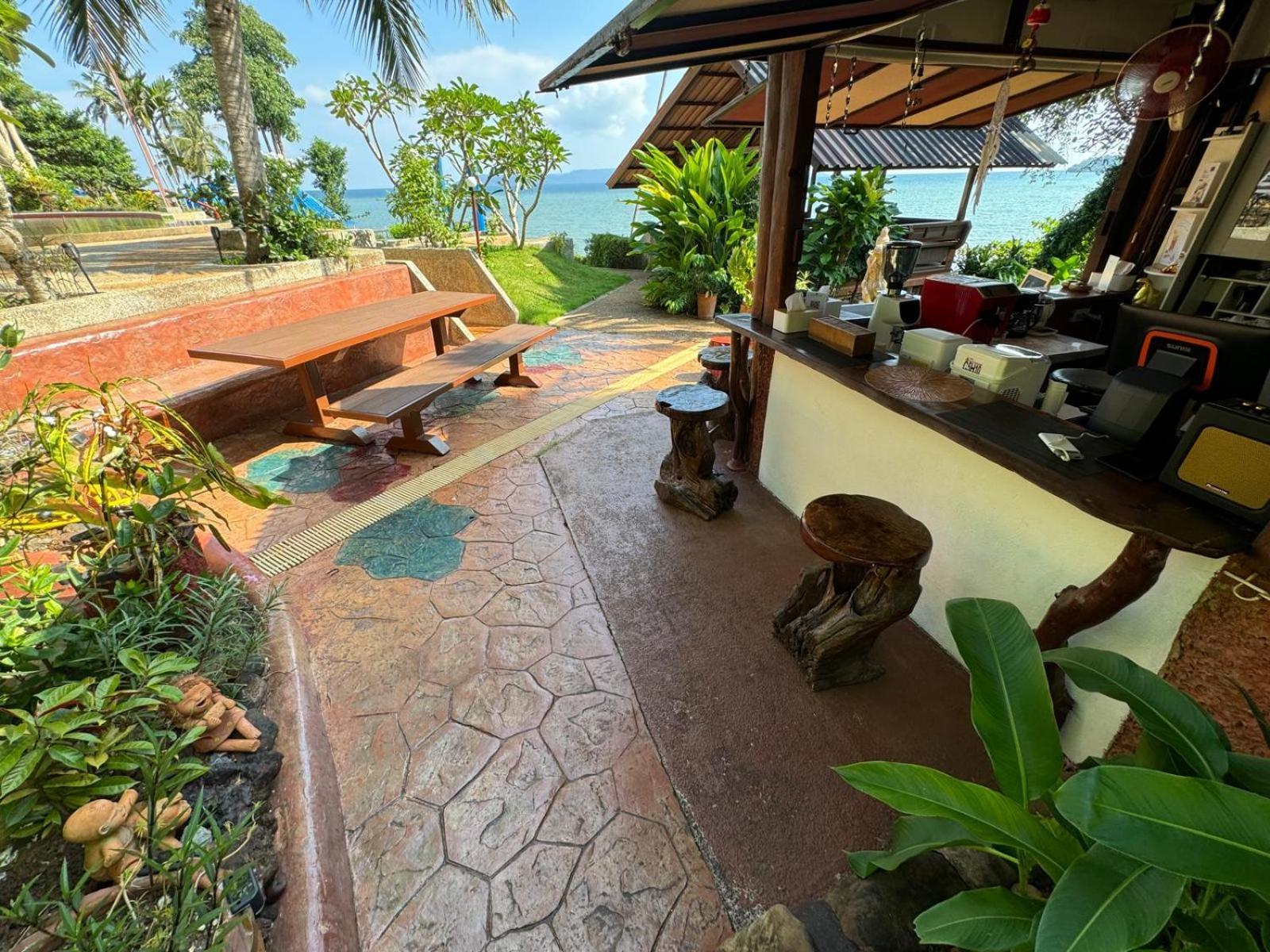Koh Mak Buri Hut Natural Resort Экстерьер фото
