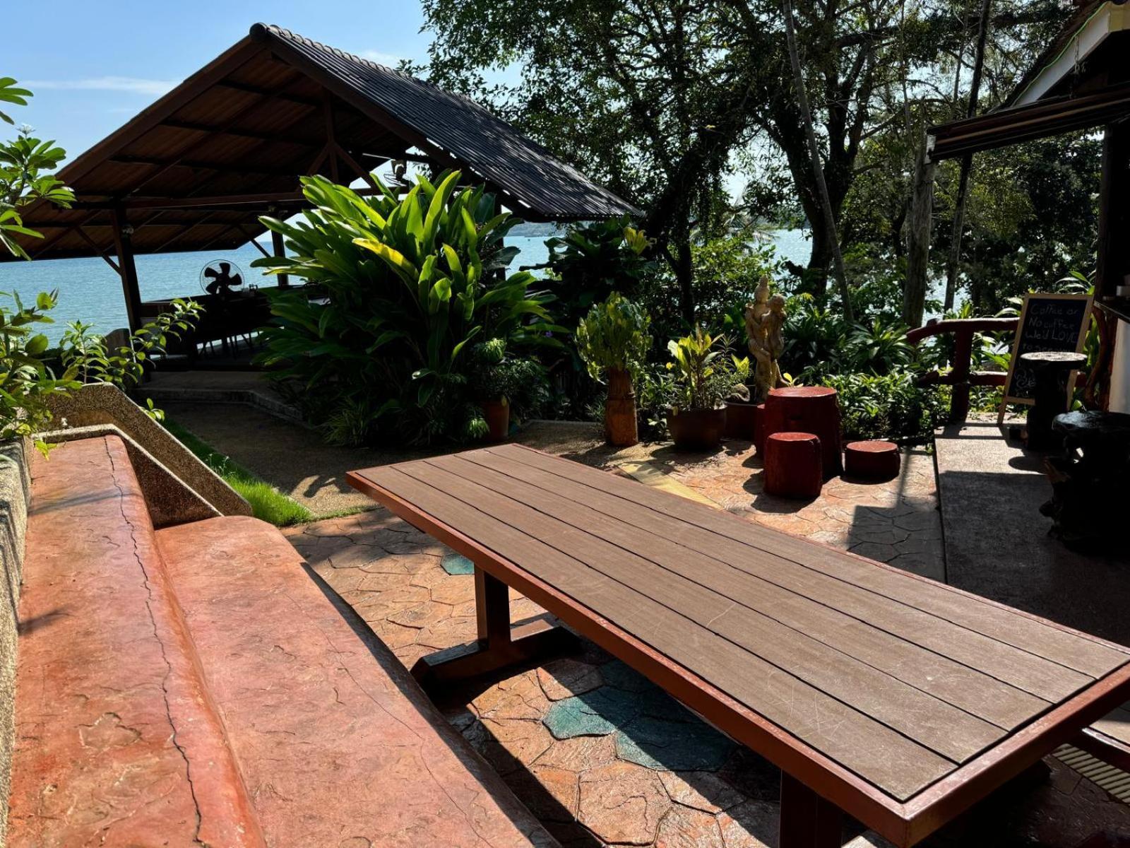 Koh Mak Buri Hut Natural Resort Экстерьер фото