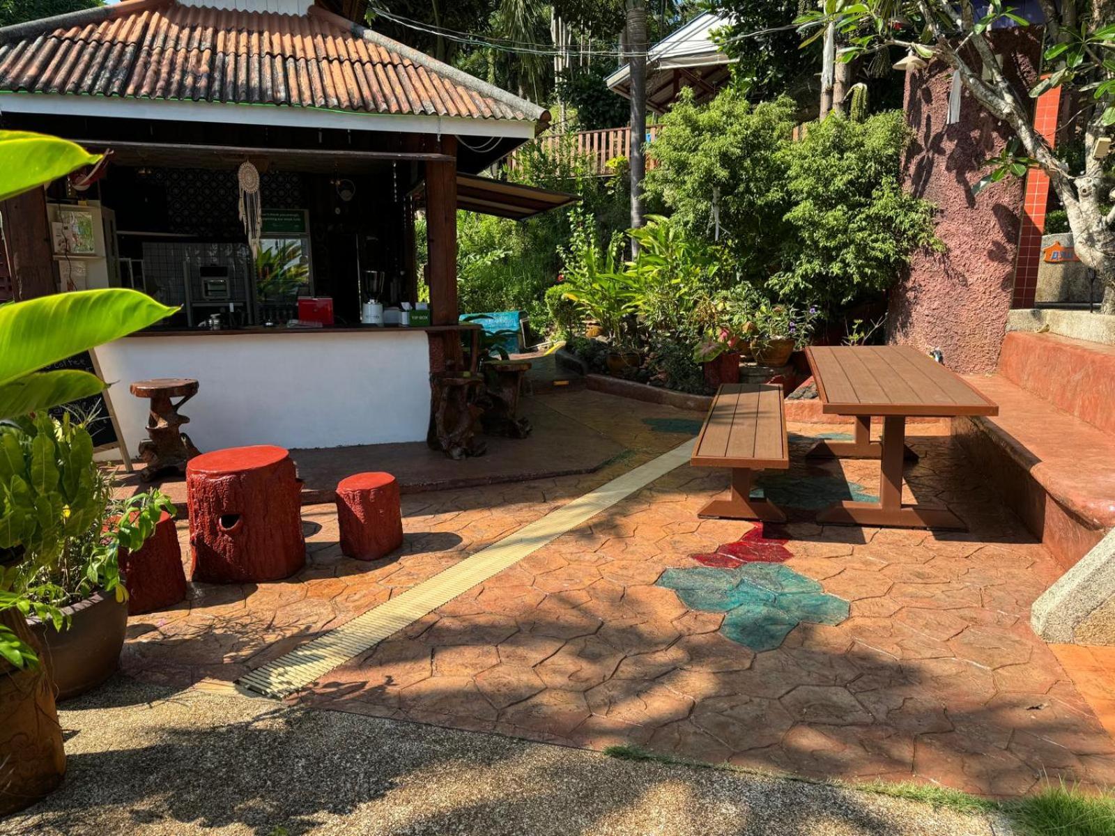 Koh Mak Buri Hut Natural Resort Экстерьер фото