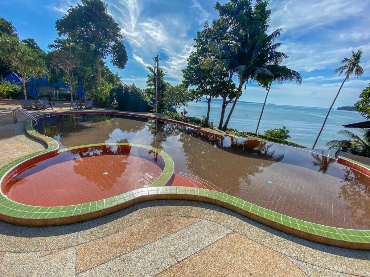 Koh Mak Buri Hut Natural Resort Экстерьер фото
